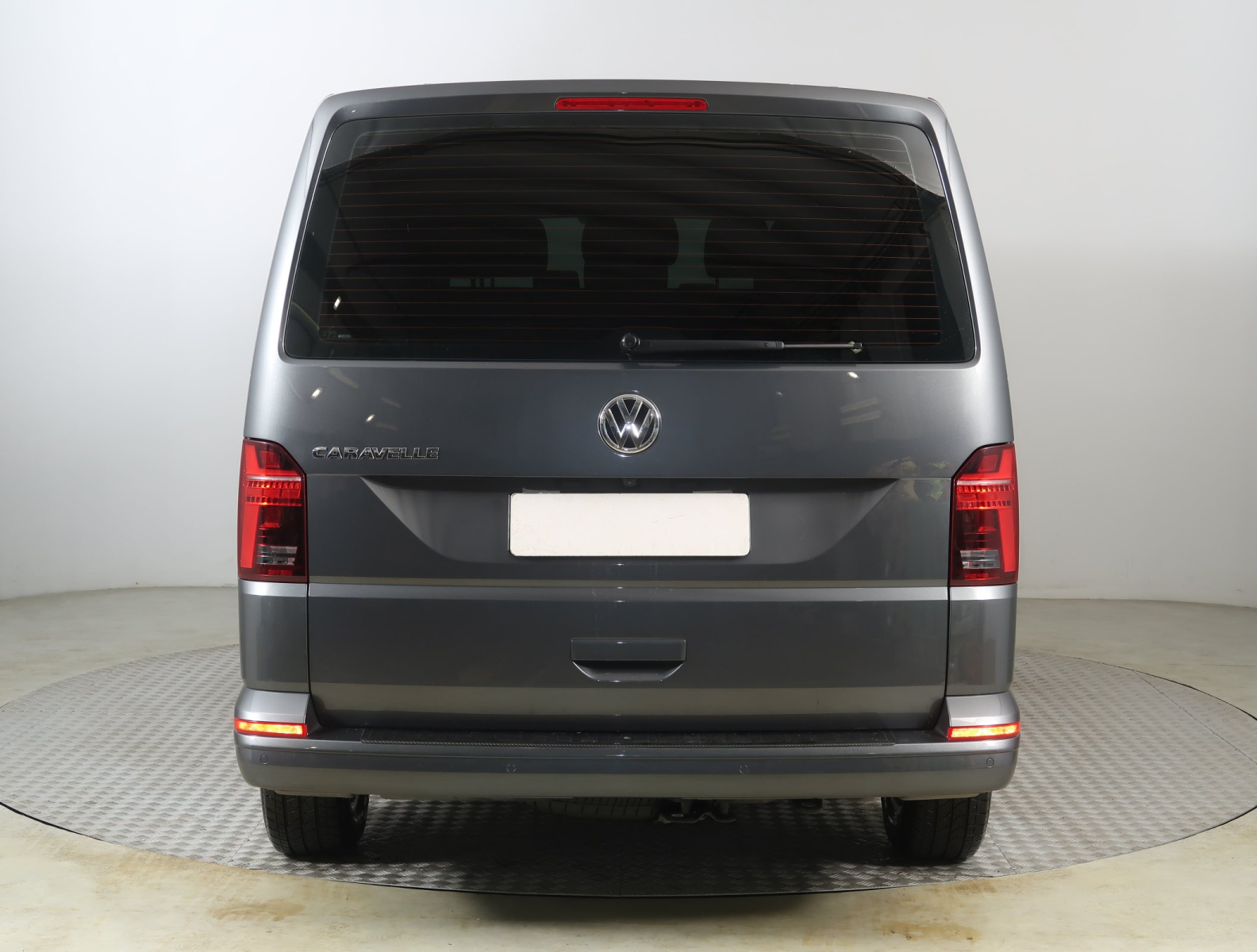 Volkswagen Caravelle - 2022