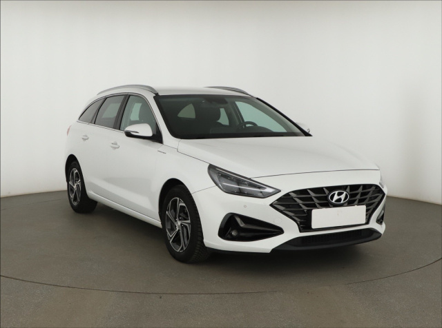 Hyundai i30 2021