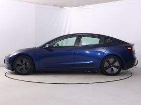 Tesla Model 3 - 2021