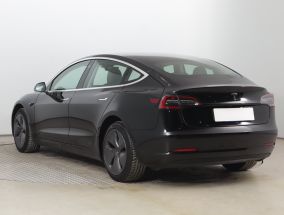 Tesla Model 3 - 2020