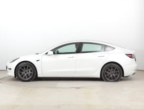 Tesla Model 3 - 2020