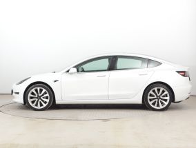 Tesla Model 3 - 2020