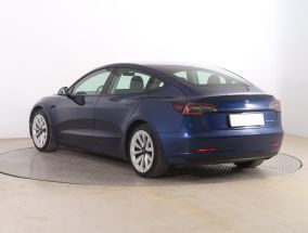 Tesla Model 3 - 2021