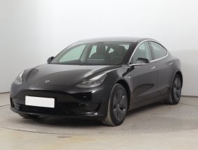Tesla Model 3 - 2020