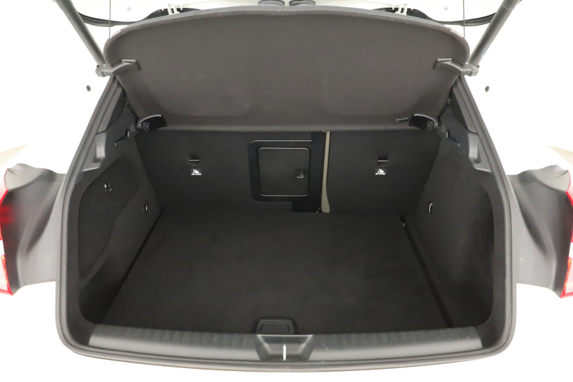 Mercedes-Benz GLA, 2016