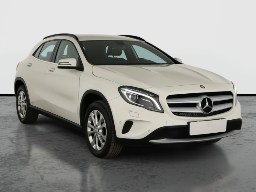 Mercedes-Benz GLA, 2016