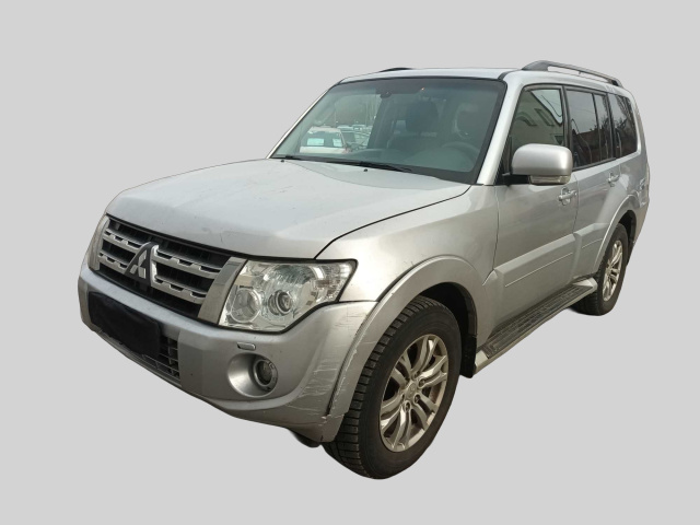 Mitsubishi Pajero 2011