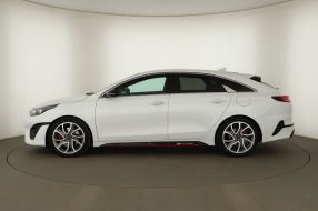 Kia ProCeed - 2022