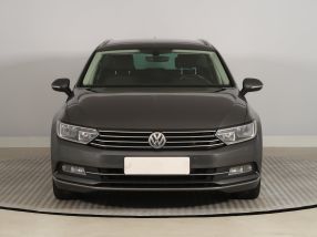 Volkswagen Passat - 2016