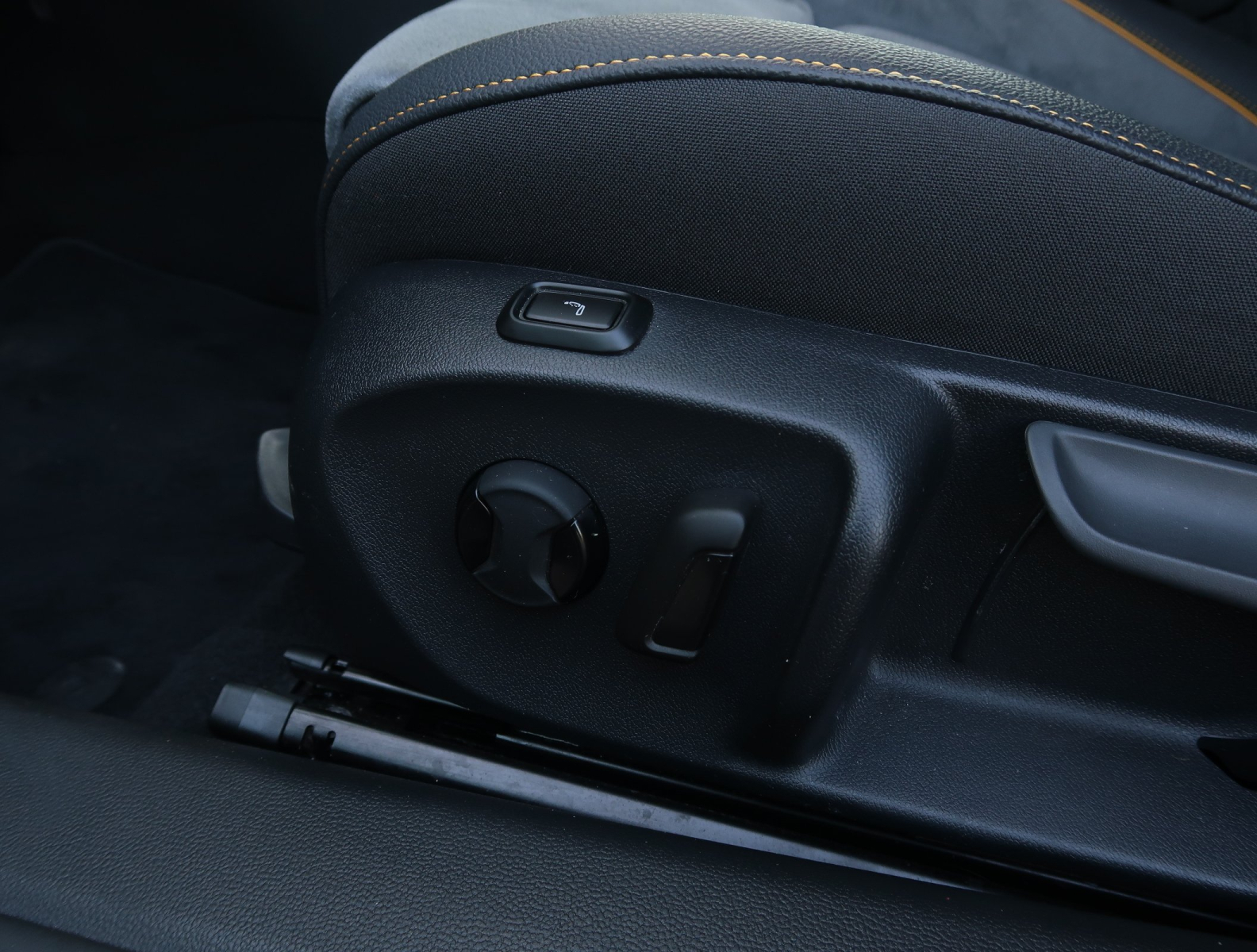 Škoda Superb - 2024