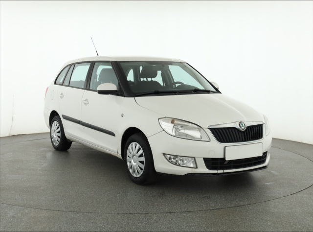 Škoda Fabia 2011