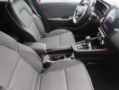 Mitsubishi Colt - 2024