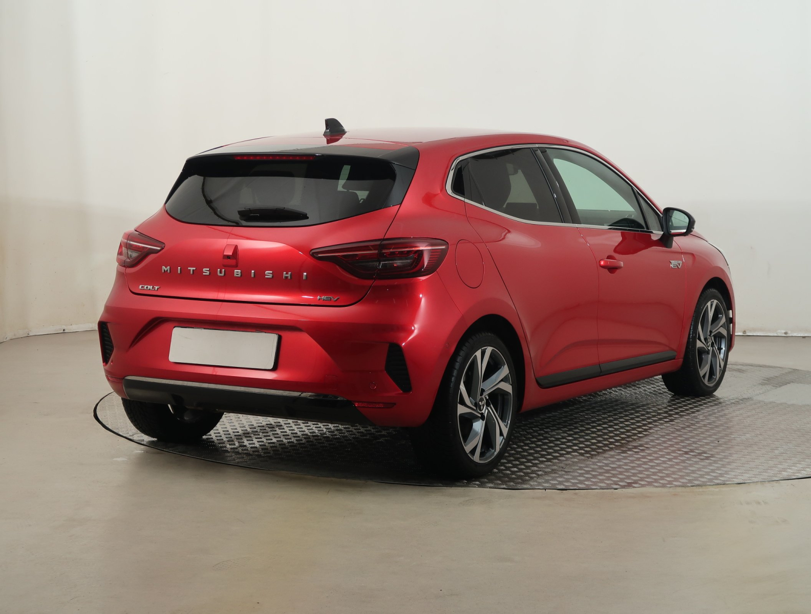 Mitsubishi Colt - 2024