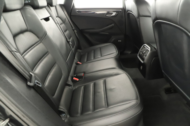 Porsche Macan - 2022