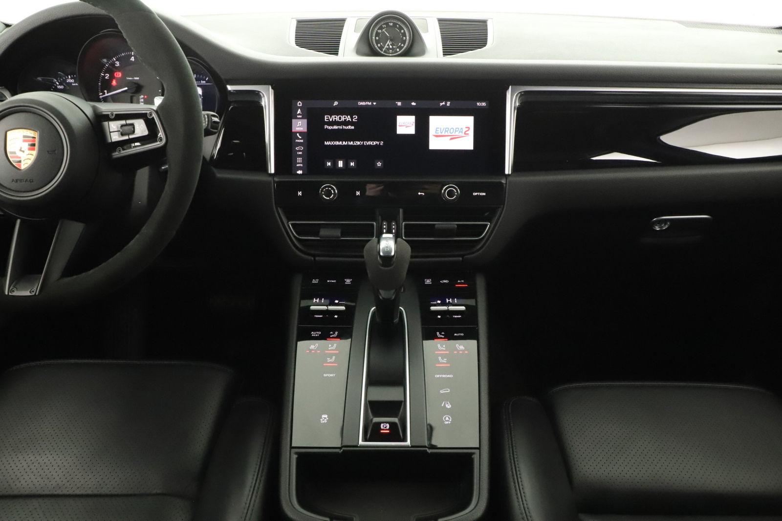 Porsche Macan - 2022