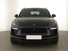Porsche Macan - 2022
