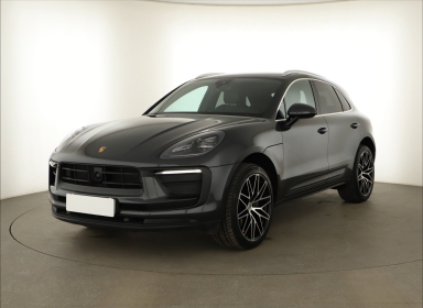 Porsche Macan - 2022