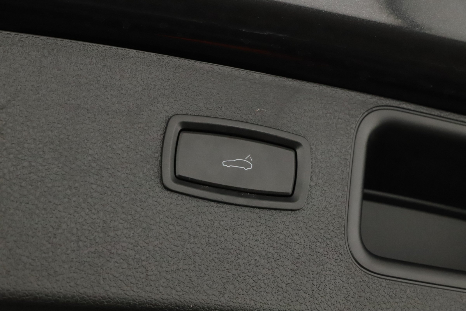 Porsche Macan - 2022