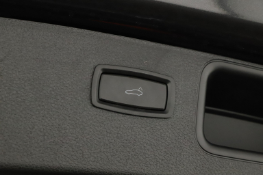 Porsche Macan - 2022