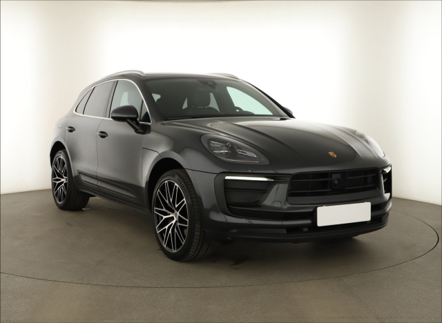 Porsche Macan 2022
