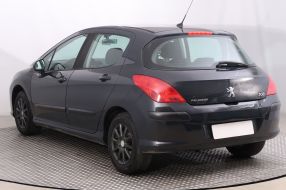 Peugeot 308 - 2009