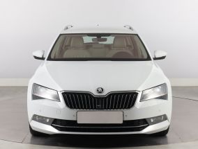 Škoda Superb - 2016
