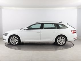 Škoda Superb - 2016