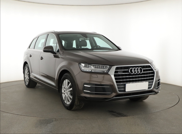 Audi Q7 2016