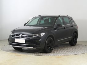 Volkswagen Tiguan - 2020