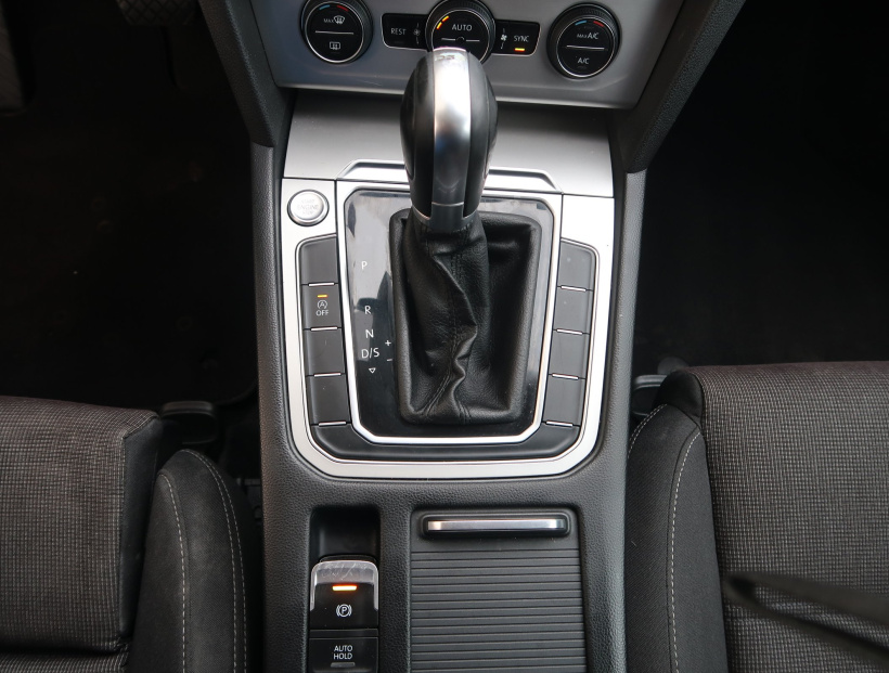 Volkswagen Passat, 2017