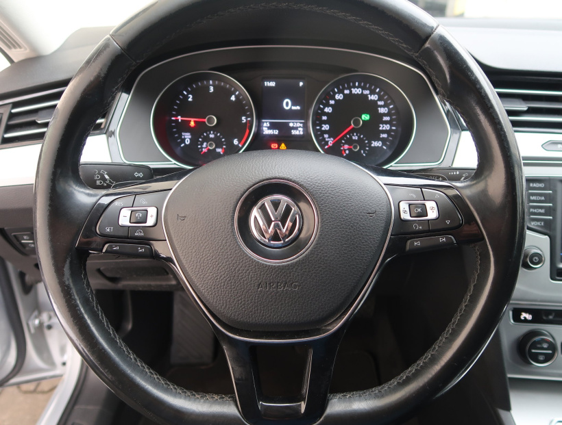 Volkswagen Passat, 2017