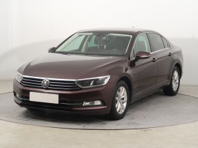 Volkswagen Passat - 2015