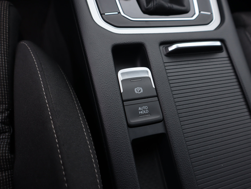 Volkswagen Passat, 2015