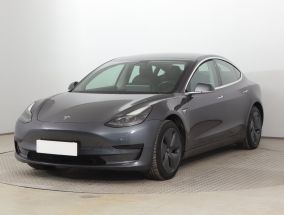 Tesla Model 3 - 2020