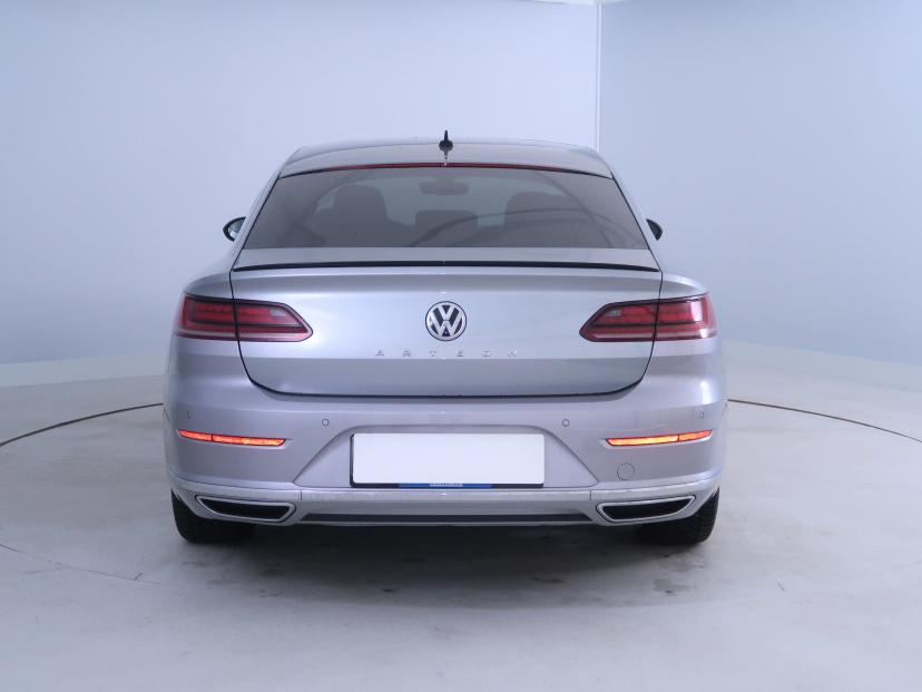 Volkswagen Arteon, 2018