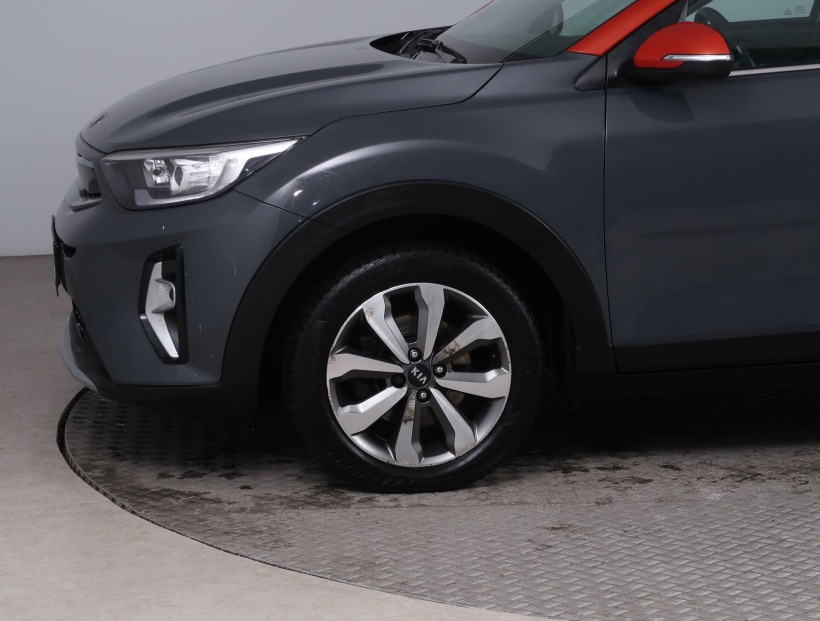 Kia Stonic, 2021