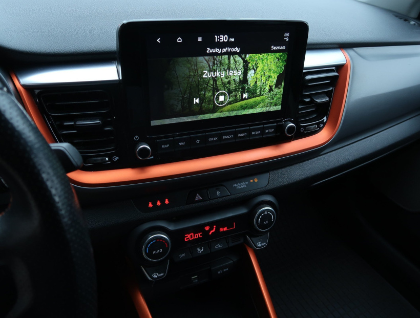 Kia Stonic, 2021