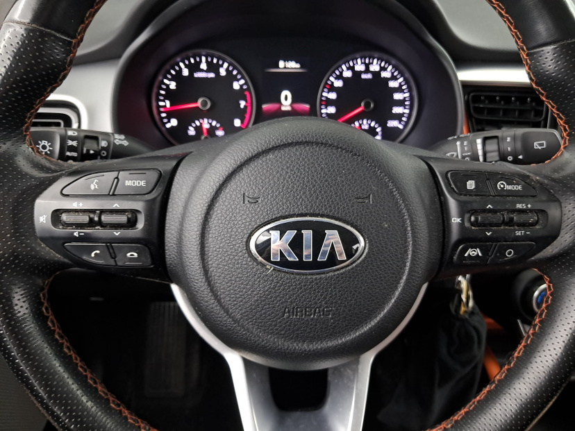 Kia Stonic, 2021