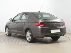 Peugeot 301 - 2018