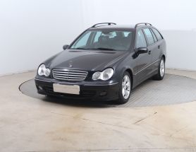 Mercedes - Benz C - 2006