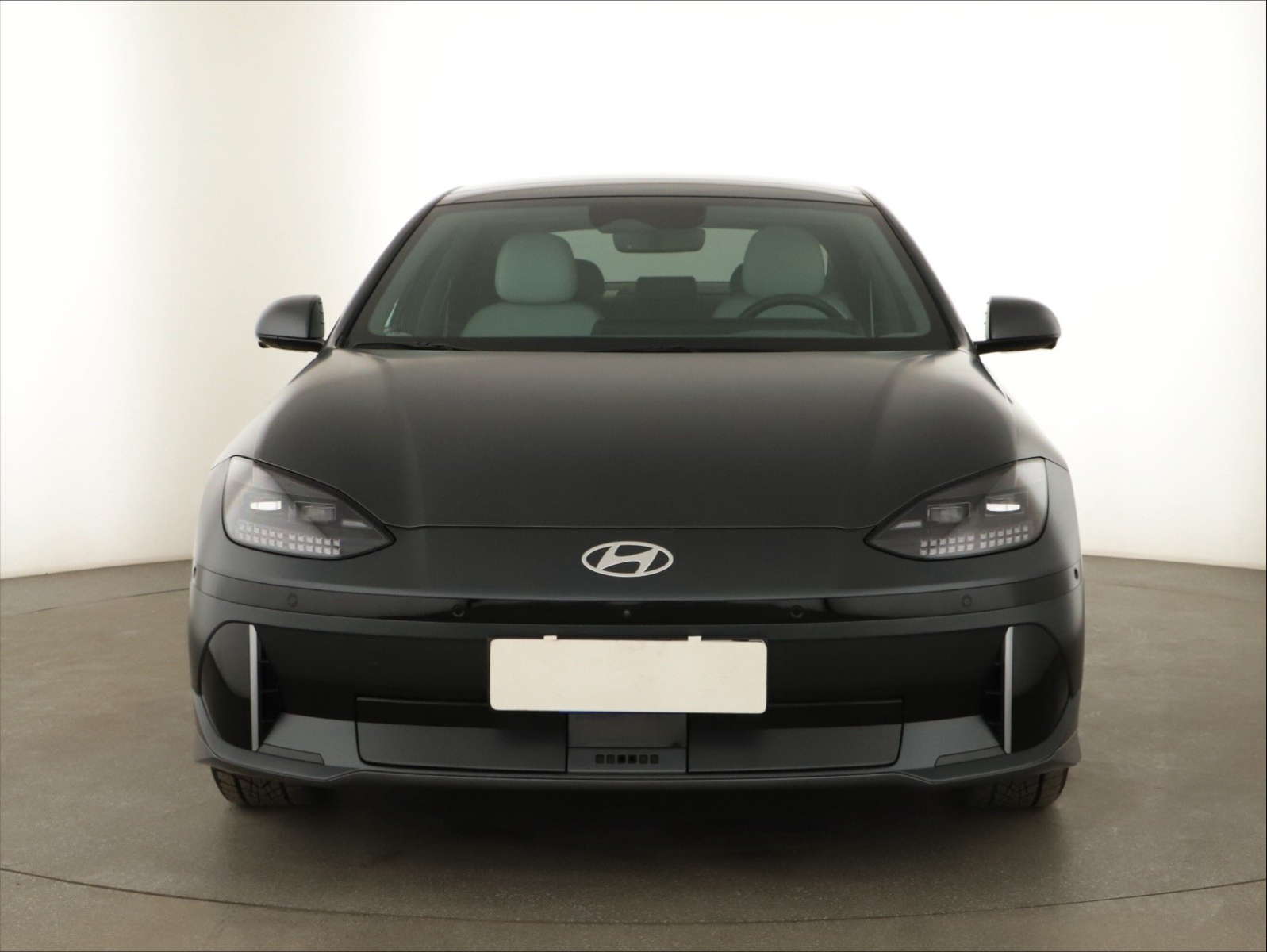 Hyundai Ioniq 6 - 2023