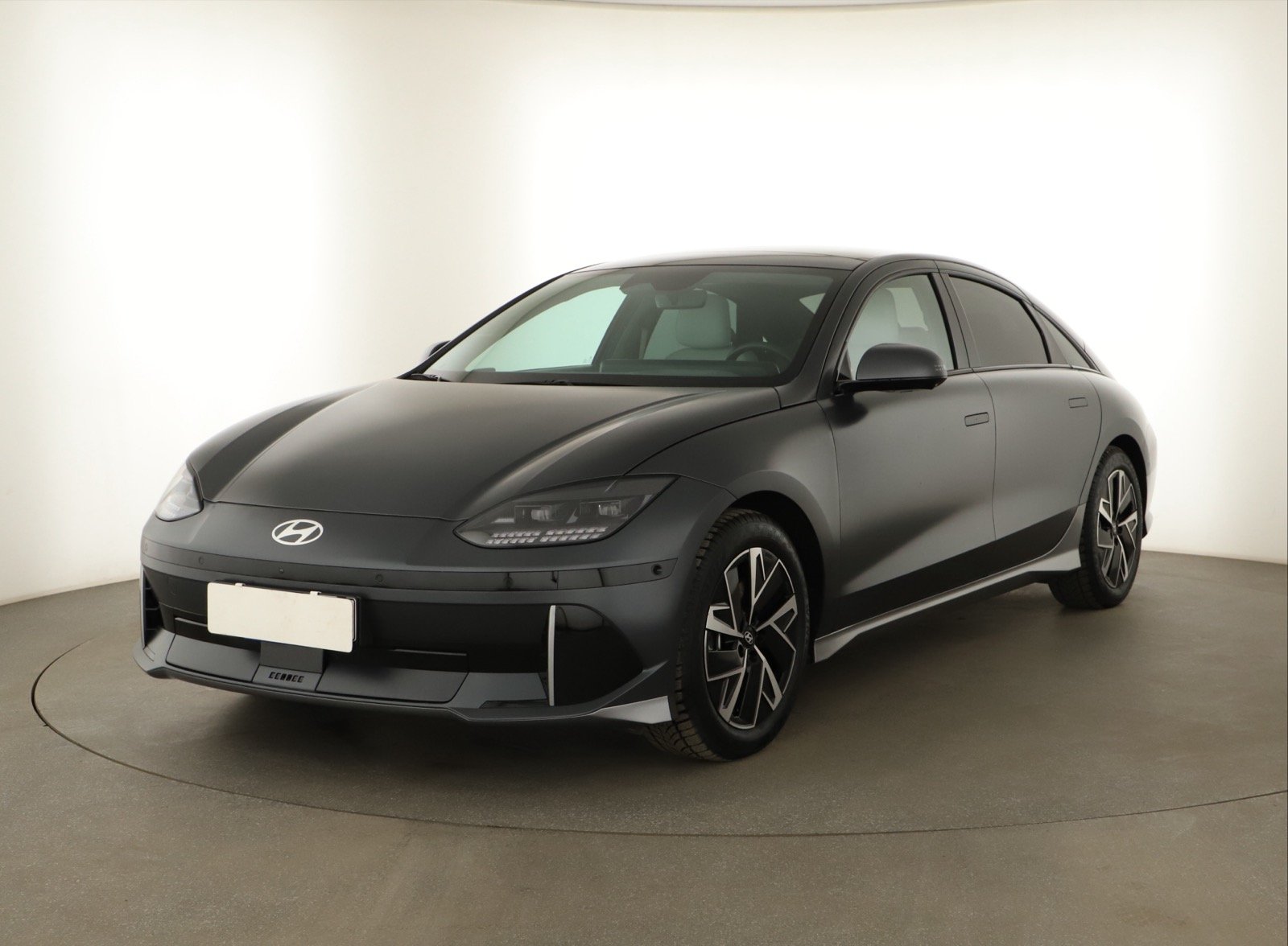 Hyundai Ioniq 6 - 2023