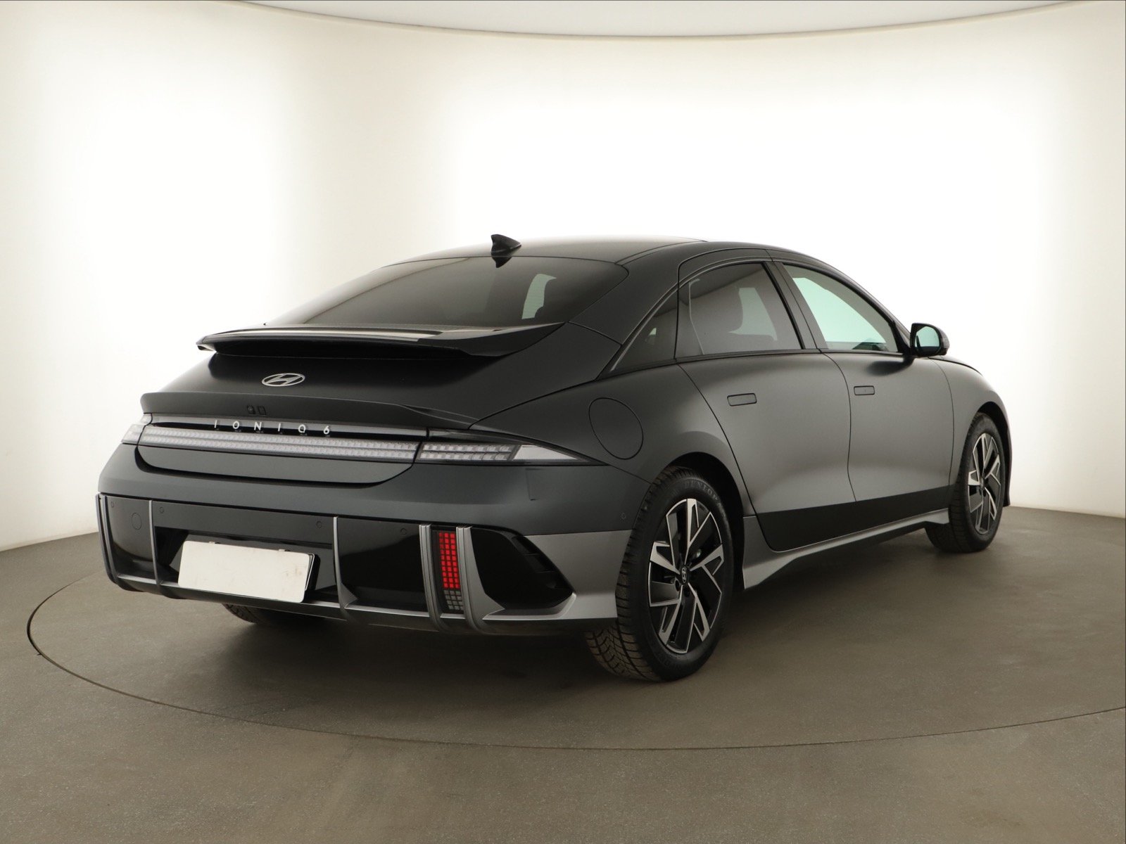 Hyundai Ioniq 6 - 2023