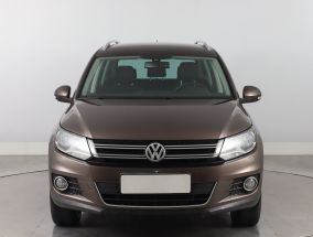 Volkswagen Tiguan - 2012