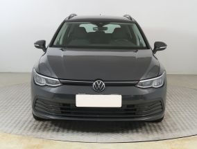Volkswagen Golf - 2021