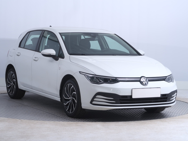 Volkswagen Golf 2021