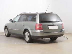 Volkswagen Passat - 2005