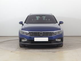 Volkswagen Passat - 2021