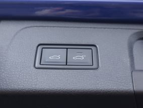 Volkswagen Passat - 2021