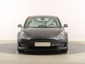Tesla Model 3 - 2021